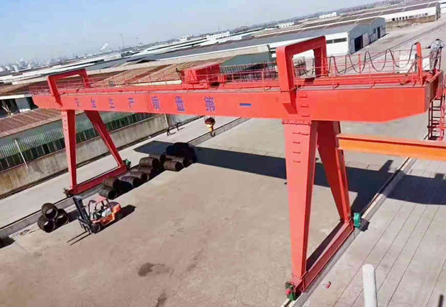The Power of Rail Mounted Gantry Cranes in Railway Container Stations