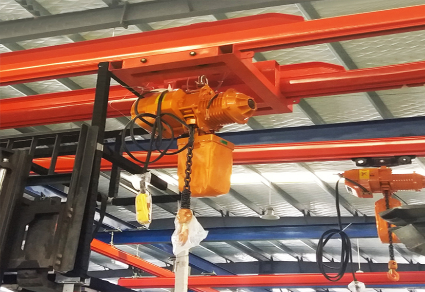 The Impact of Electric Chain Hoists in Light Material Handling