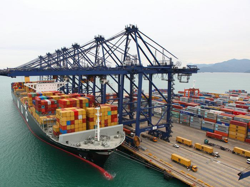 Ship To Shore Container Cranes