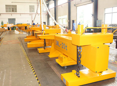 Electromagnetic-overhead-crane-for-lifting-steel-plate